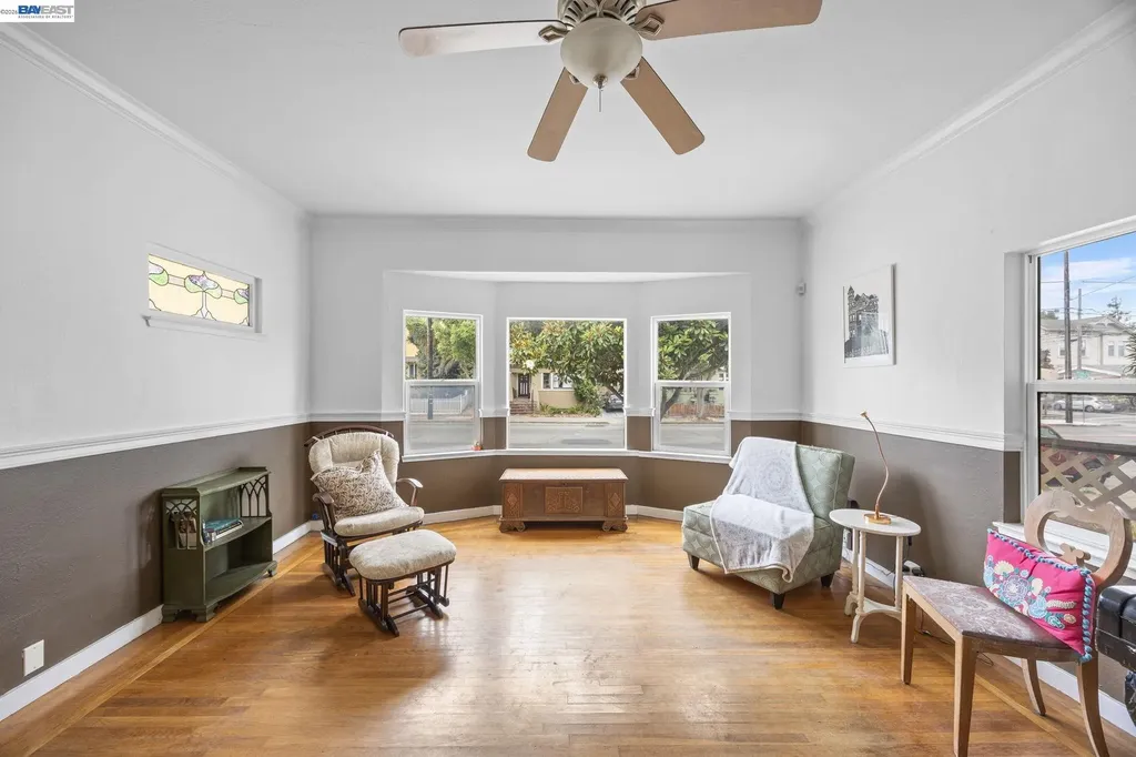 1811 Lincoln Avenue Alameda CA 94501