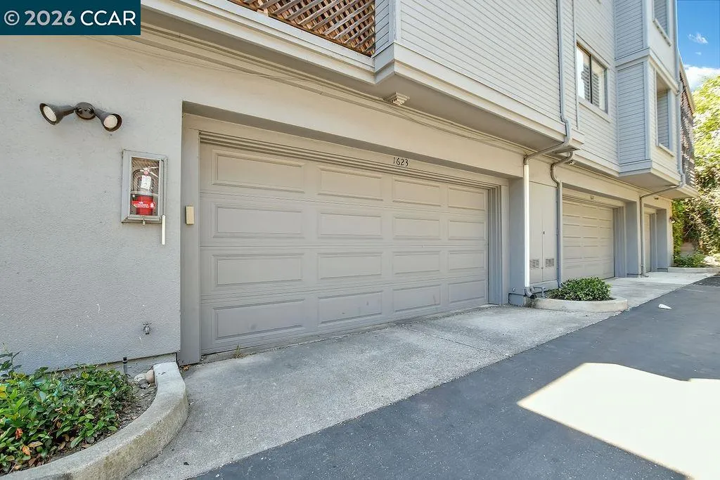 1623 Geary Road Walnut Creek CA 94597