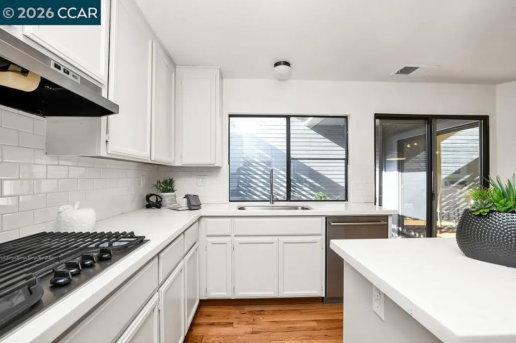 1623 Geary Road Walnut Creek CA 94597