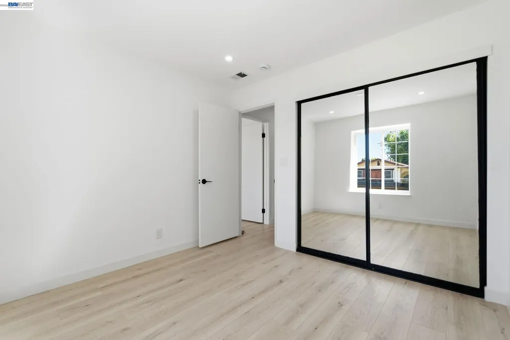 935 Granite Court Martinez CA 94553