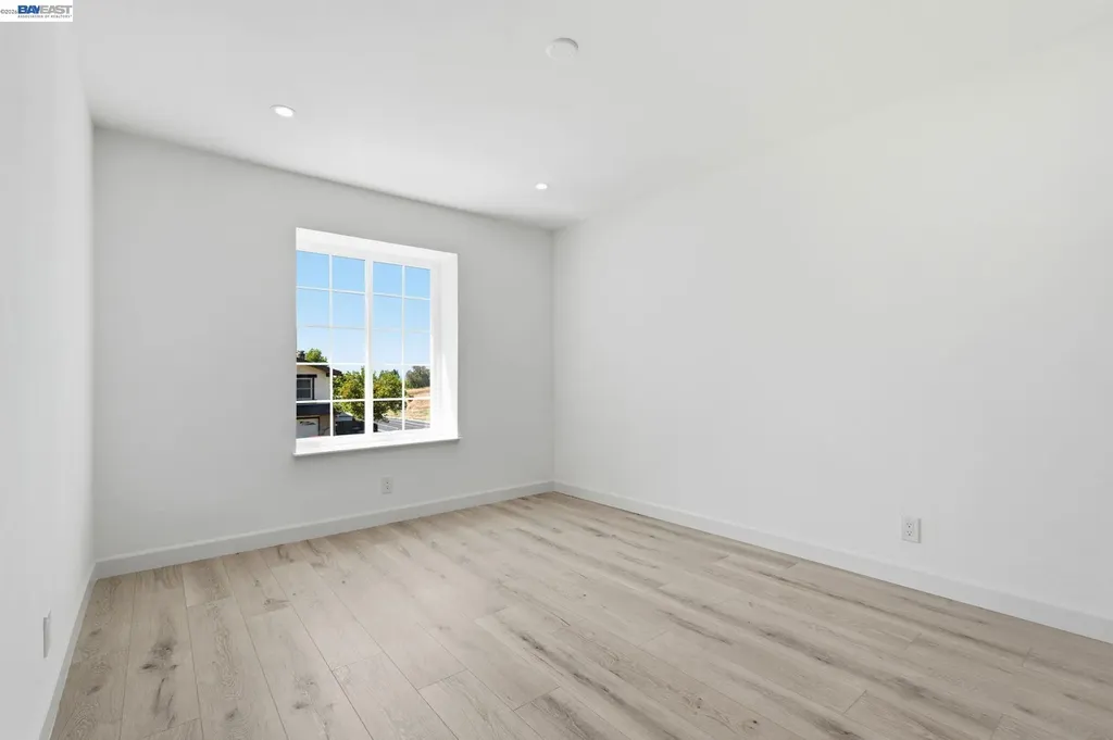 935 Granite Court Martinez CA 94553