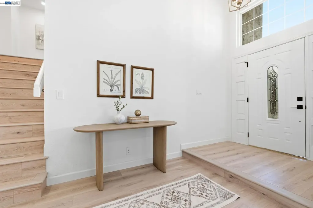 935 Granite Court Martinez CA 94553