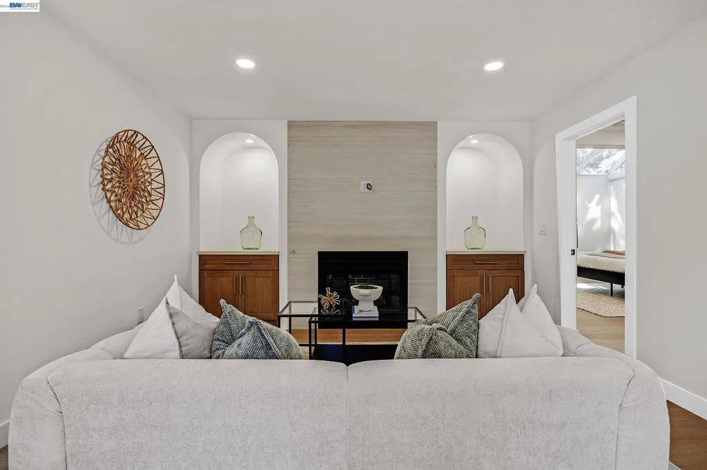 1759 Crescent Drive Walnut Creek CA 94598