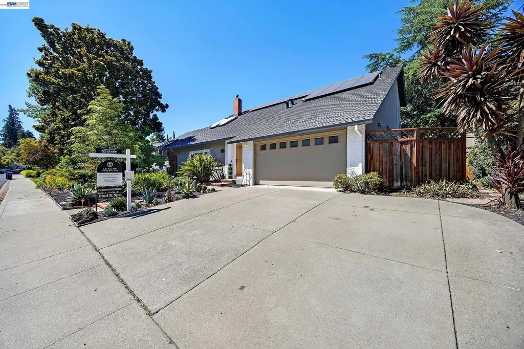 1759 Crescent Drive Walnut Creek CA 94598