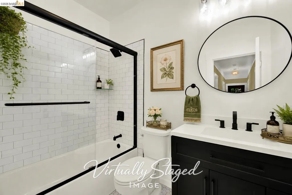 1043 47th Street Emeryville CA 94608
