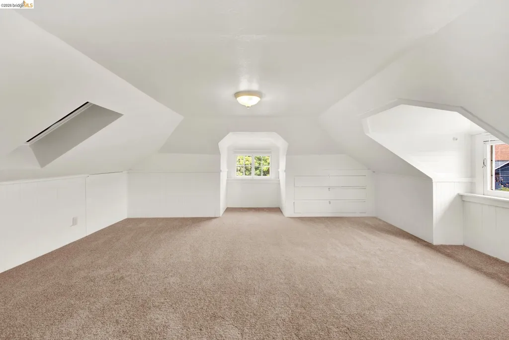 1043 47th Street Emeryville CA 94608