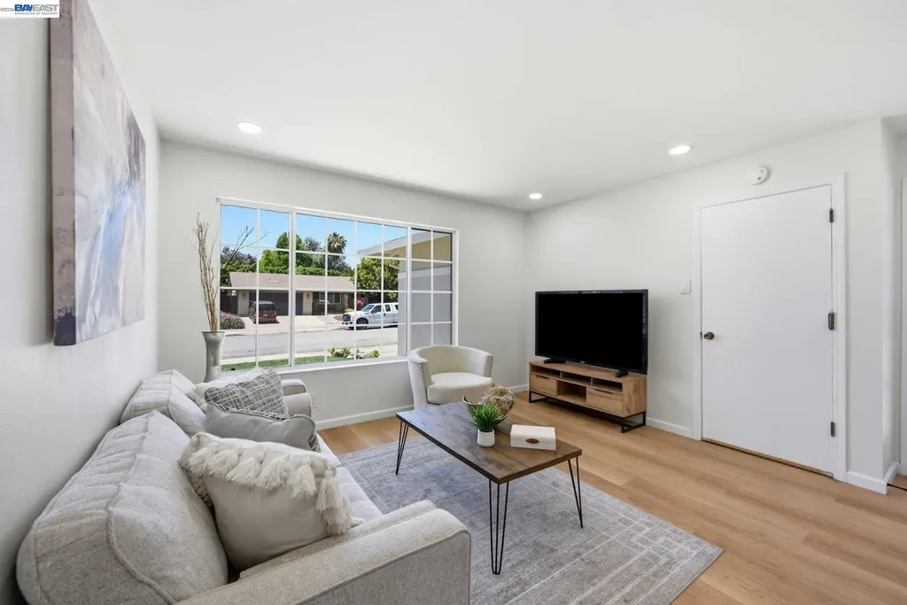 46718 Bradley Street Fremont CA 94539