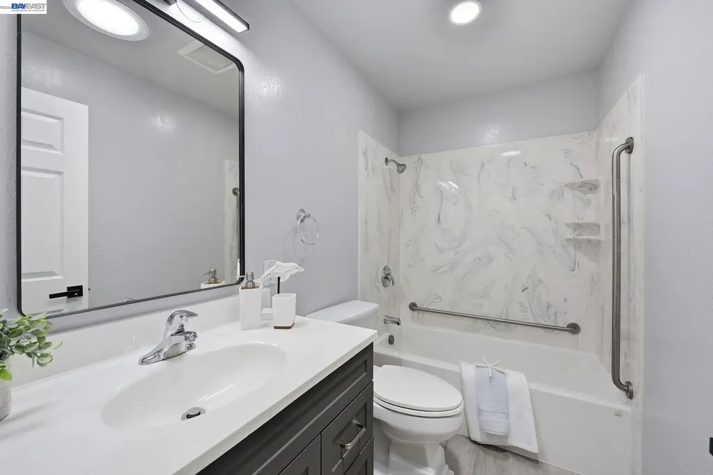 46718 Bradley Street Fremont CA 94539