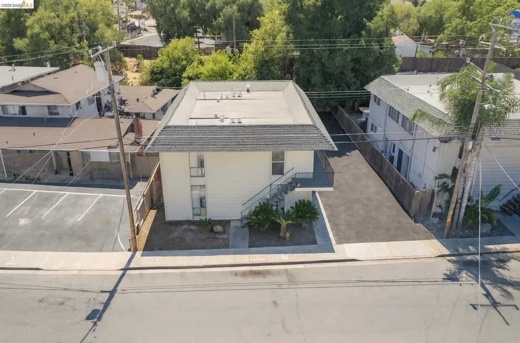 22 Lake Drive Antioch CA 94509