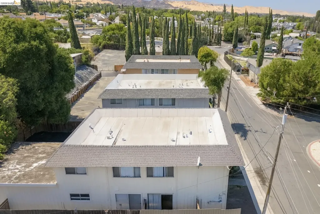 22 Lake Drive Antioch CA 94509
