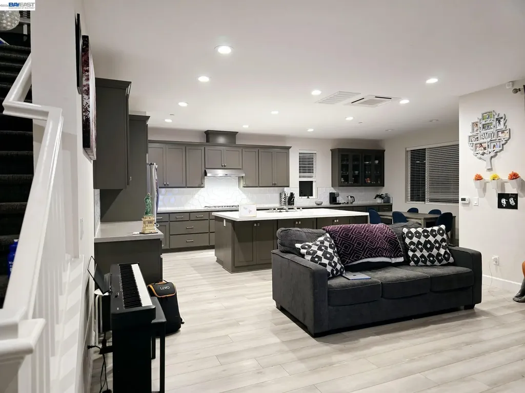 5915 Abbott Street Dublin CA 94568