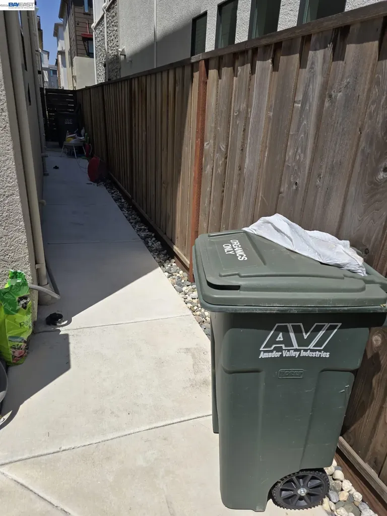 5915 Abbott Street Dublin CA 94568