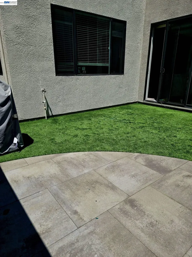 5915 Abbott Street Dublin CA 94568