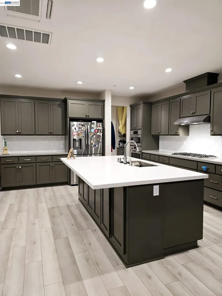 5915 Abbott Street Dublin CA 94568