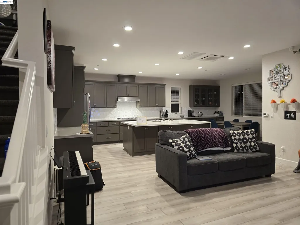 5915 Abbott Street Dublin CA 94568