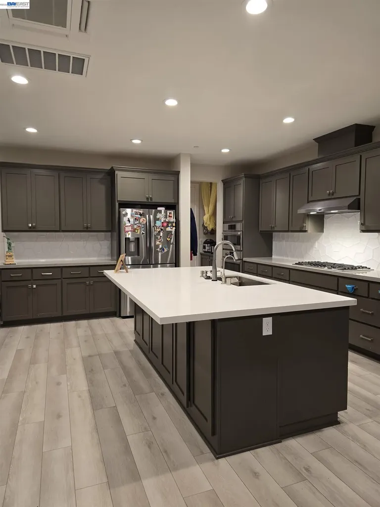 5915 Abbott Street Dublin CA 94568