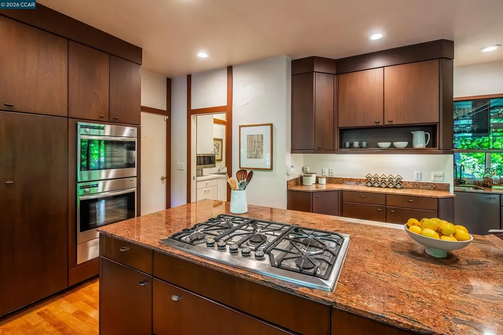 1038 Pine Lane Lafayette CA 94549