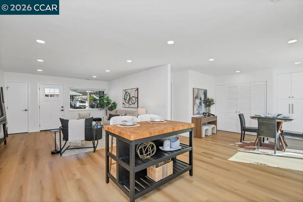 4395 Cabrilho Drive Martinez CA 94553