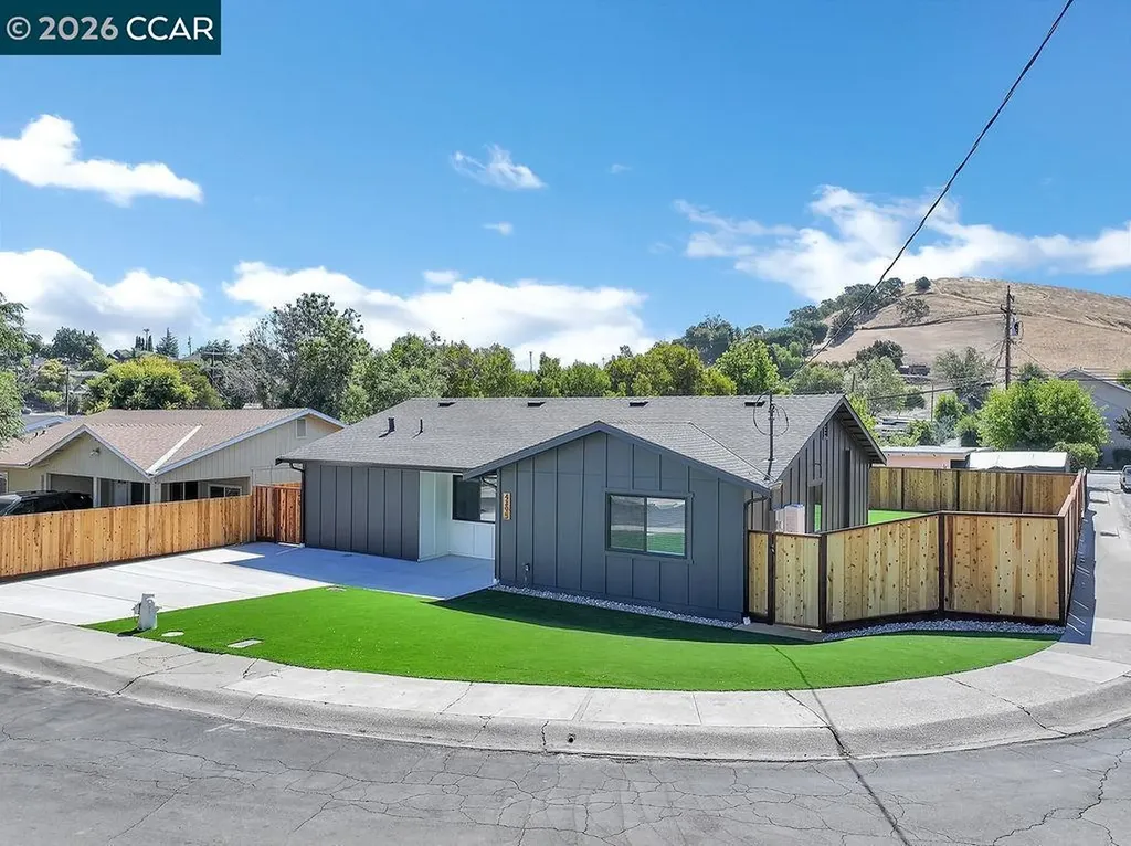 4395 Cabrilho Drive Martinez CA 94553