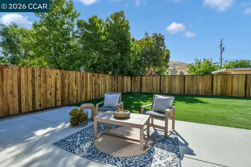 4395 Cabrilho Drive Martinez CA 94553