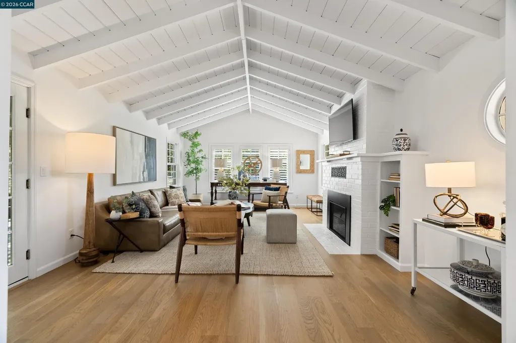 101 La Bolsa Road Walnut Creek CA 94598