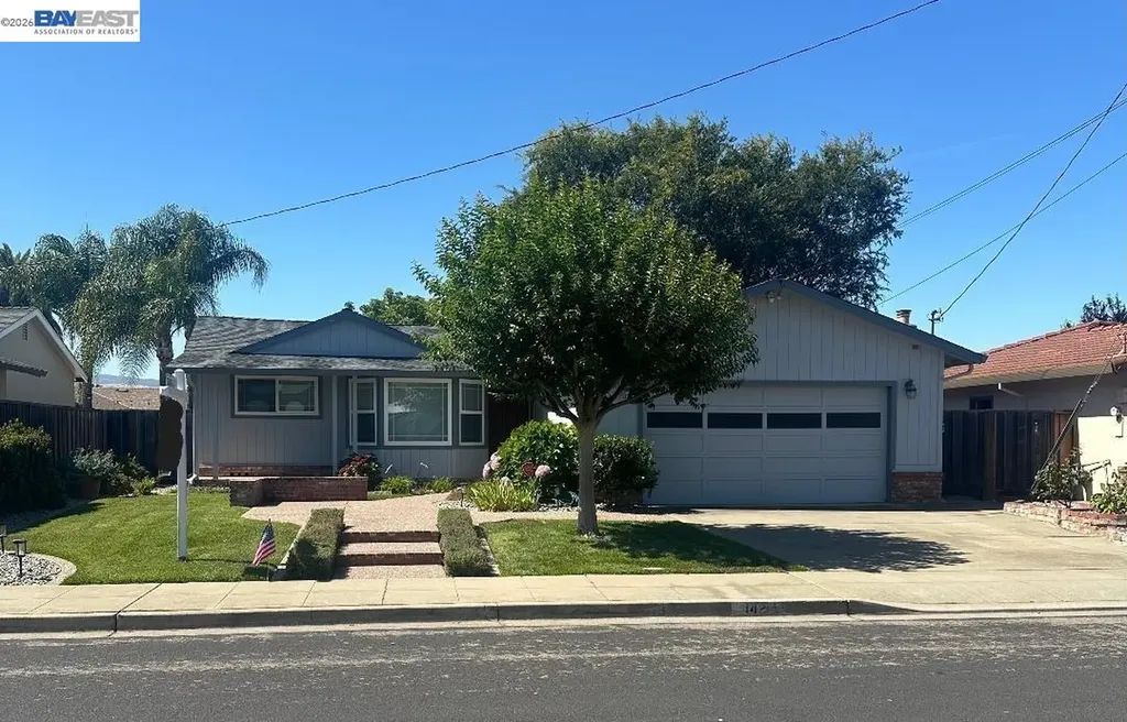 1421 Columbus Avenue Livermore CA 94550