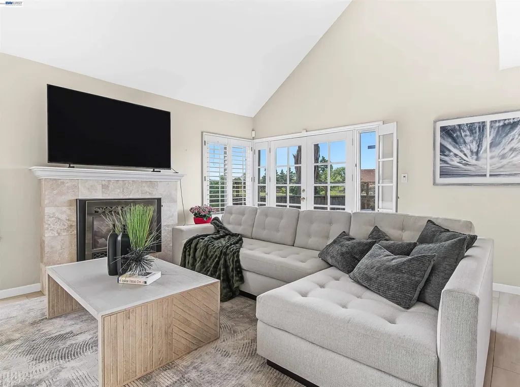 35791 Scarborough Drive Newark CA 94560