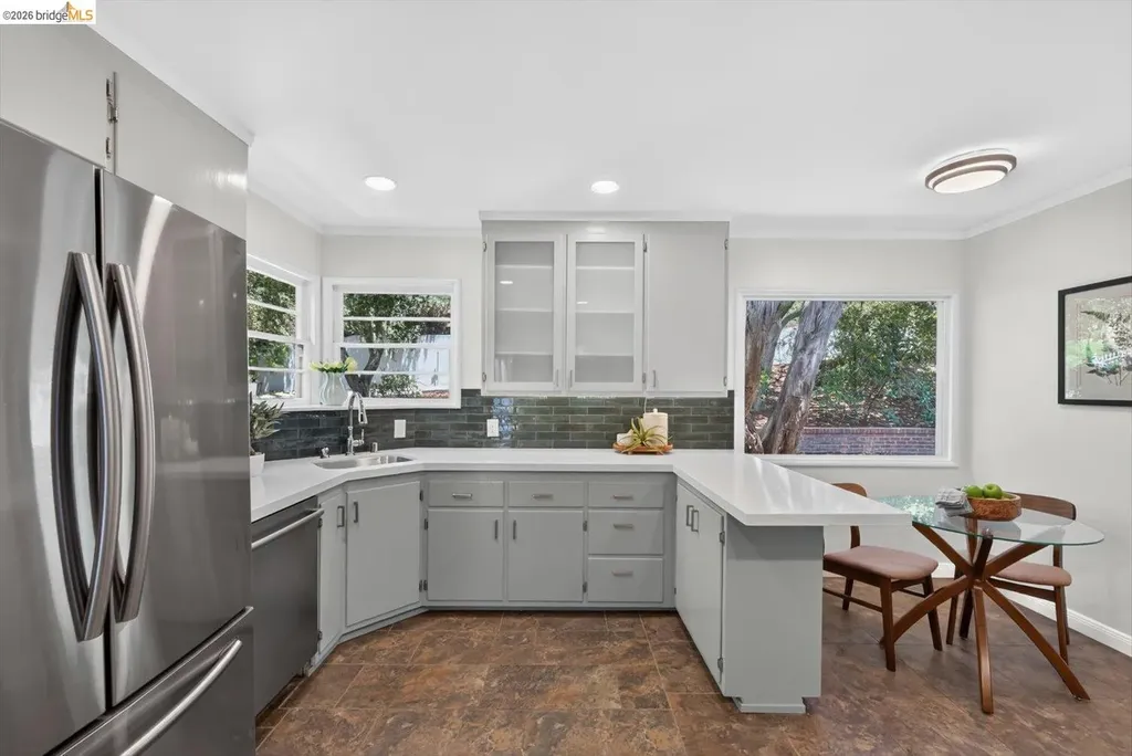 3014 Guido Street Oakland CA 94602