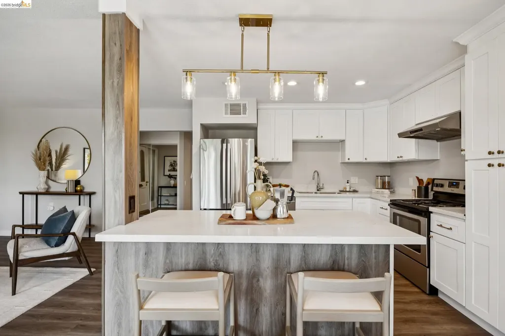 2925 Golden Rain Road Walnut Creek CA 94595
