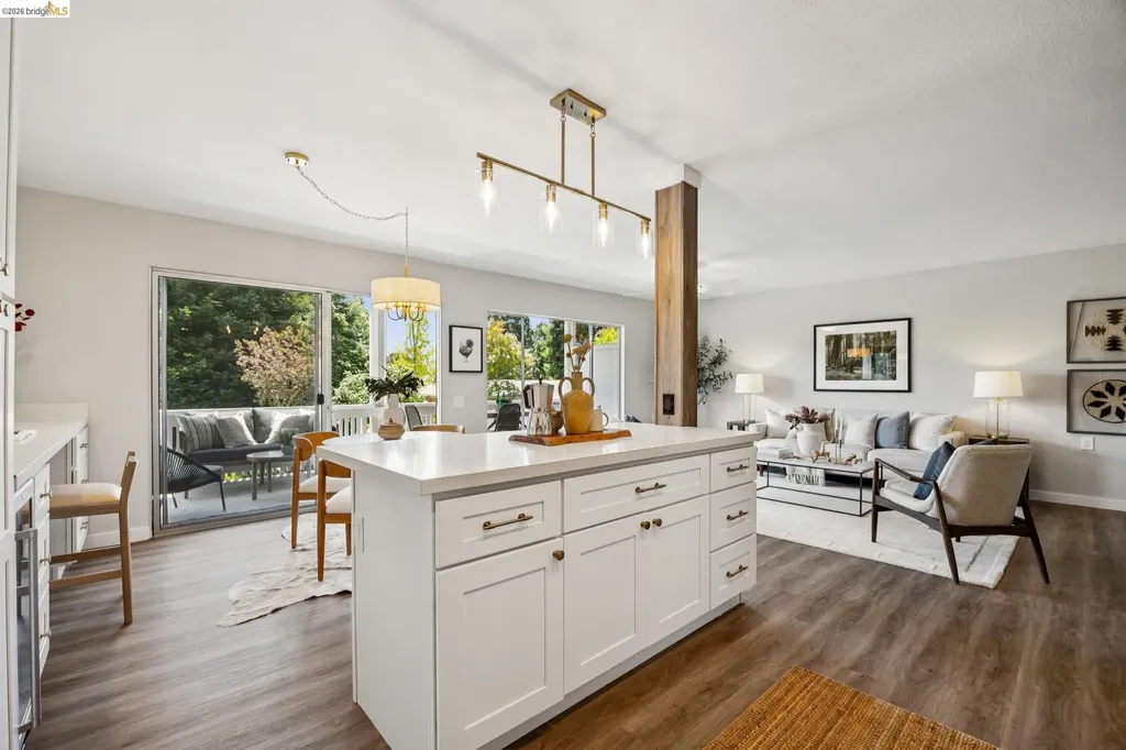 2925 Golden Rain Road Walnut Creek CA 94595