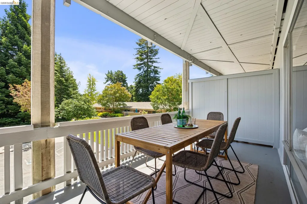 2925 Golden Rain Road Walnut Creek CA 94595