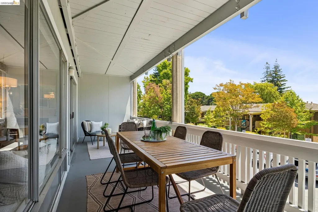2925 Golden Rain Road Walnut Creek CA 94595