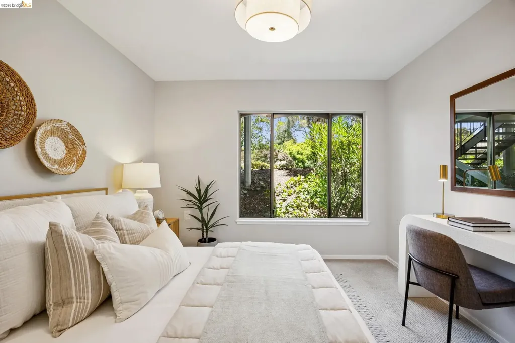 2925 Golden Rain Road Walnut Creek CA 94595