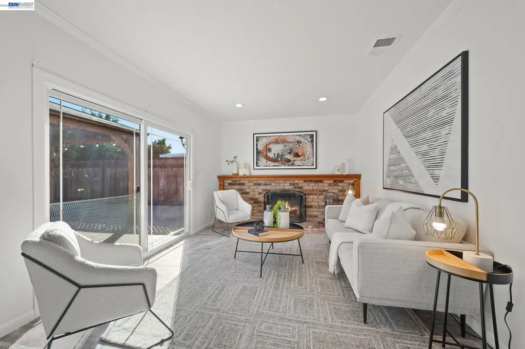 34455 Helston Place Fremont CA 94555
