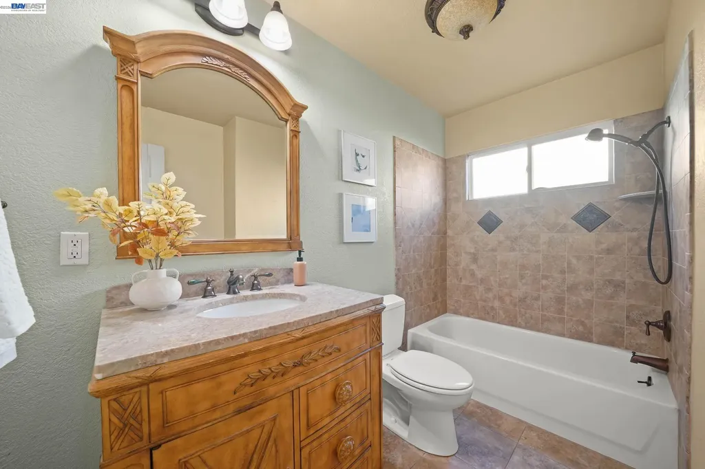 34455 Helston Place Fremont CA 94555