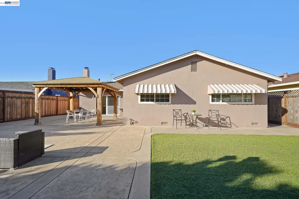 34455 Helston Place Fremont CA 94555