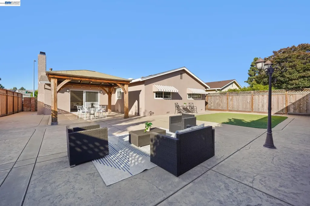 34455 Helston Place Fremont CA 94555