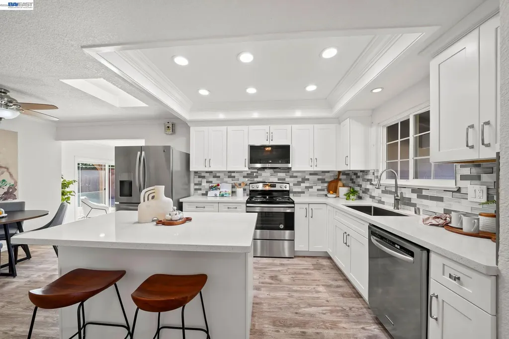 34455 Helston Place Fremont CA 94555