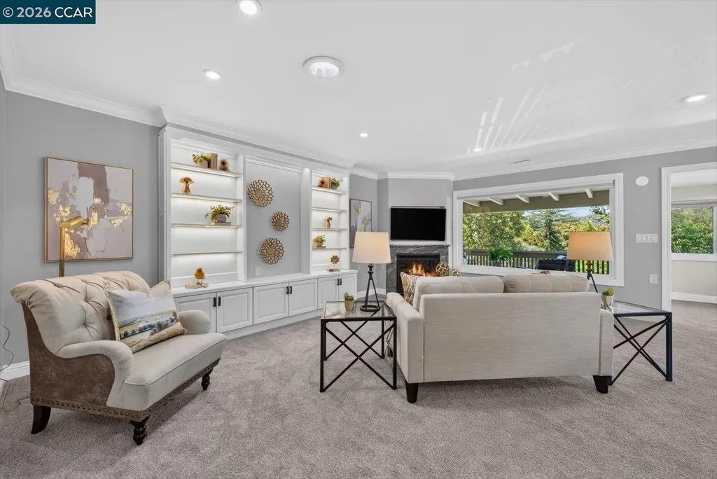 2741 Golden Rain Road Walnut Creek CA 94595