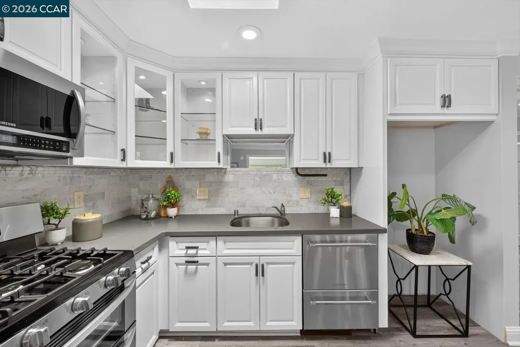 2741 Golden Rain Road Walnut Creek CA 94595