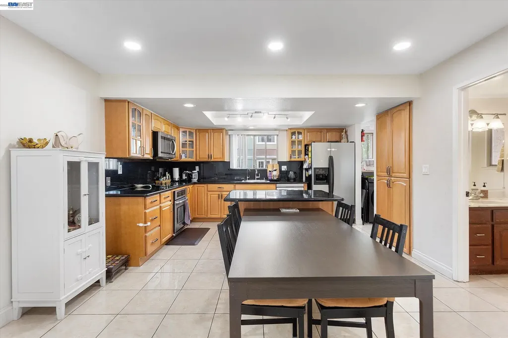 37946 Bright Common Fremont CA 94536