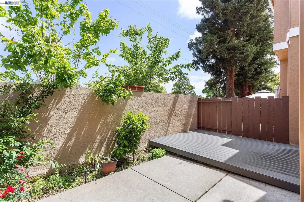 37946 Bright Common Fremont CA 94536