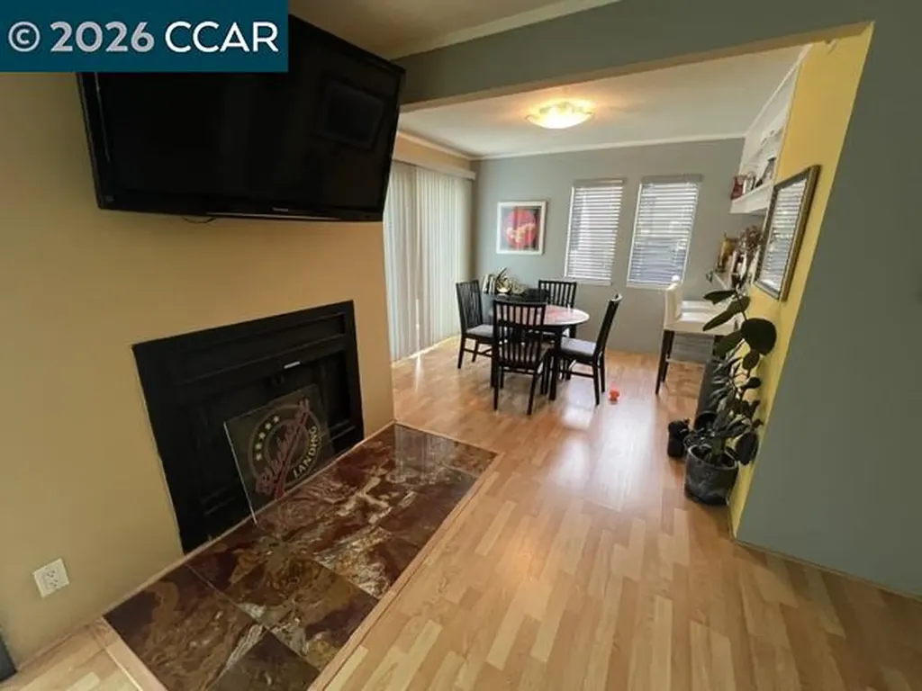 4 Mozden Lane Pleasant Hill CA 94523