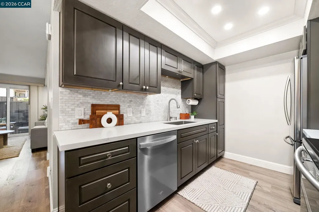 1355 Hull Lane Martinez CA 94553