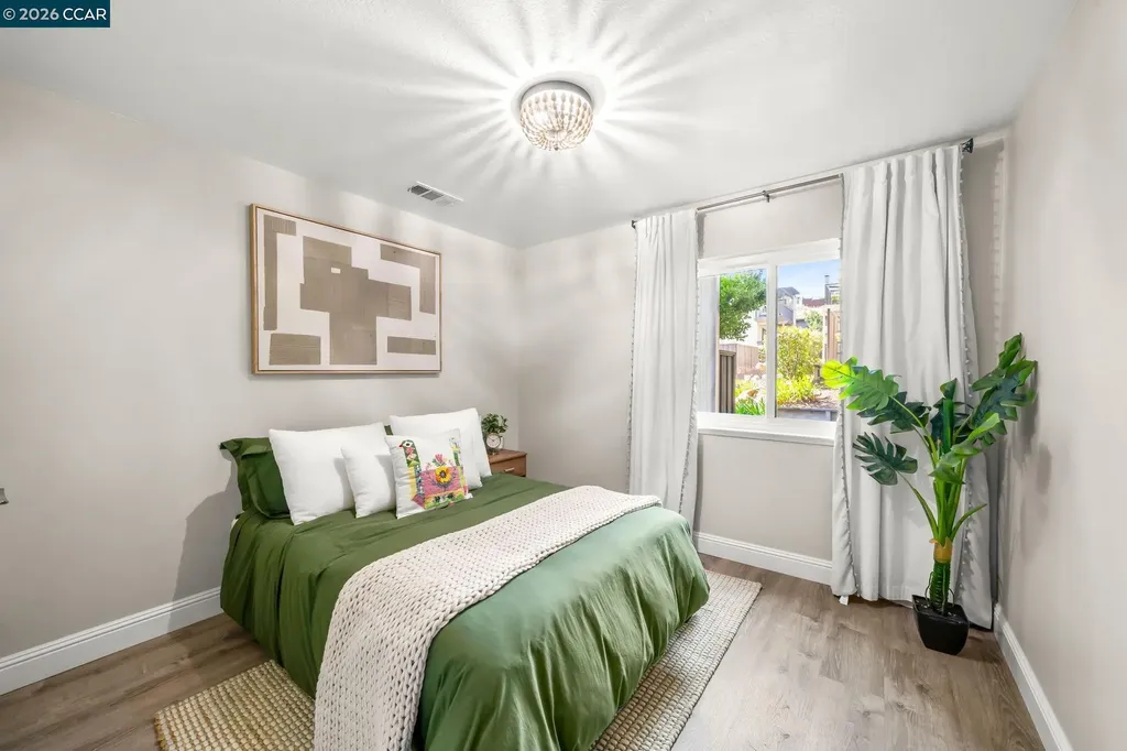 1355 Hull Lane Martinez CA 94553