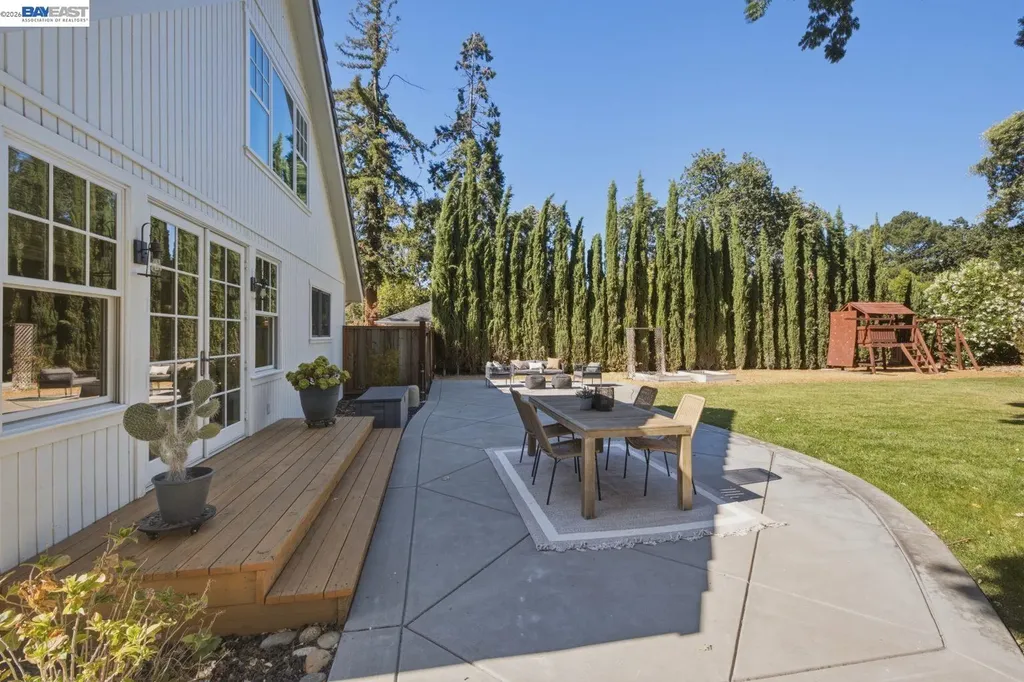 2632 Cherry Lane Walnut Creek CA 94597