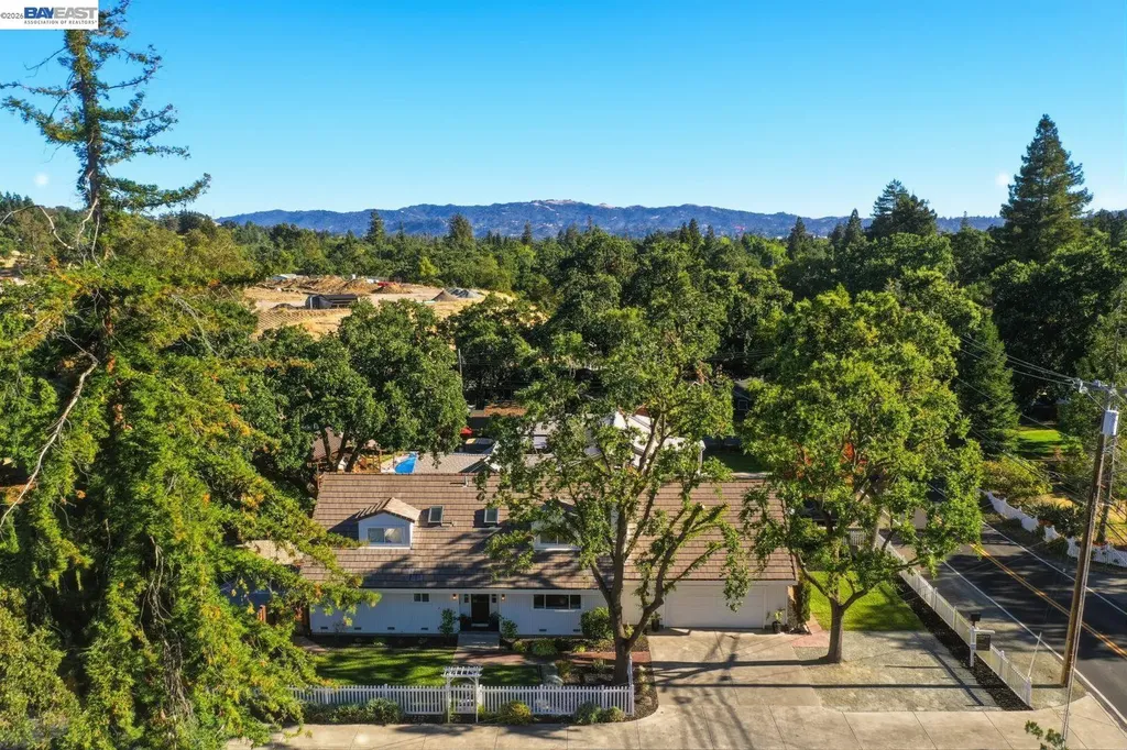 2632 Cherry Lane Walnut Creek CA 94597