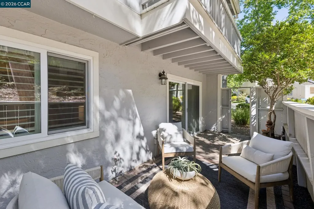 1560 Pyrenees Place Walnut Creek CA 94598