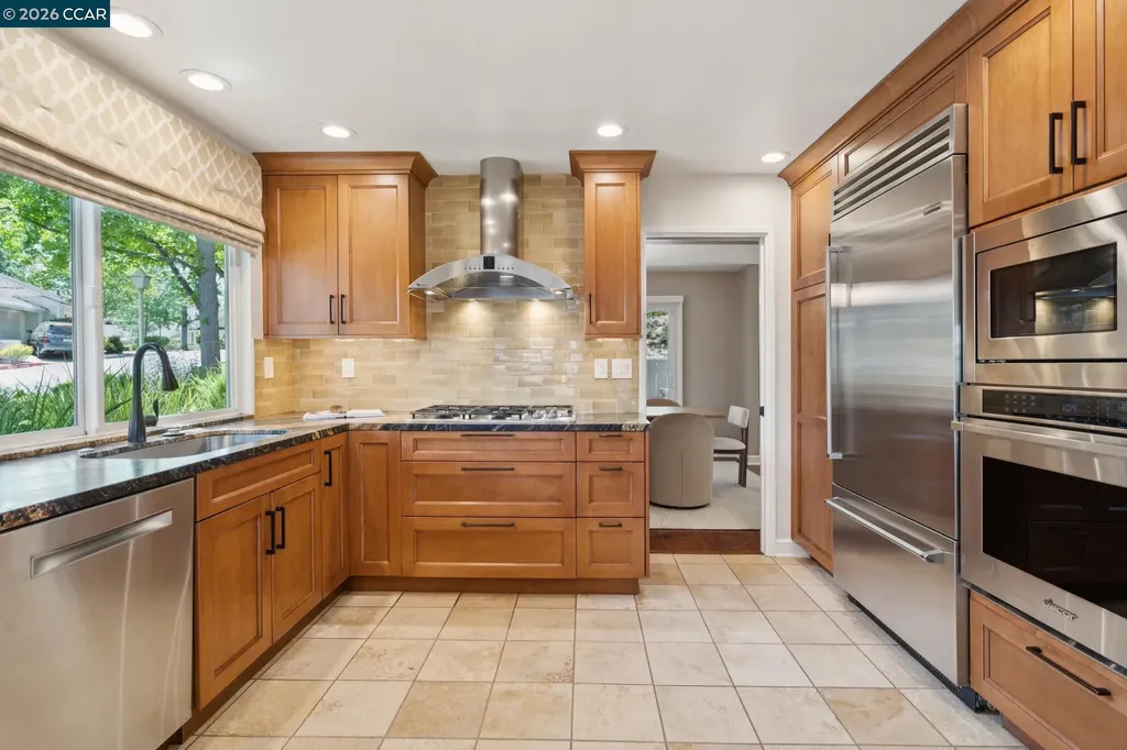 1560 Pyrenees Place Walnut Creek CA 94598