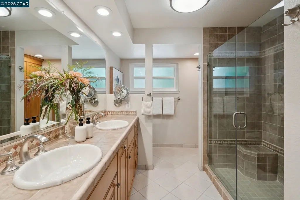 1560 Pyrenees Place Walnut Creek CA 94598